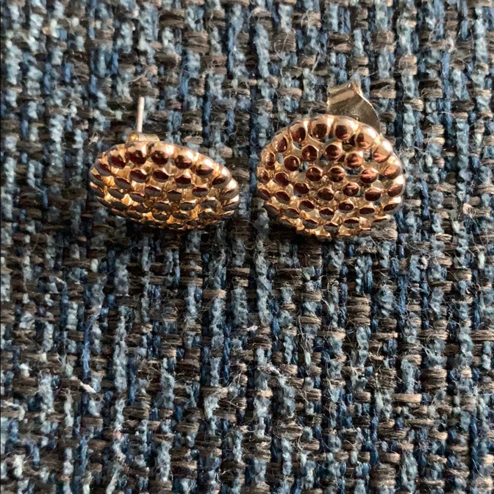 Banana republic circle stud earrings with pattern